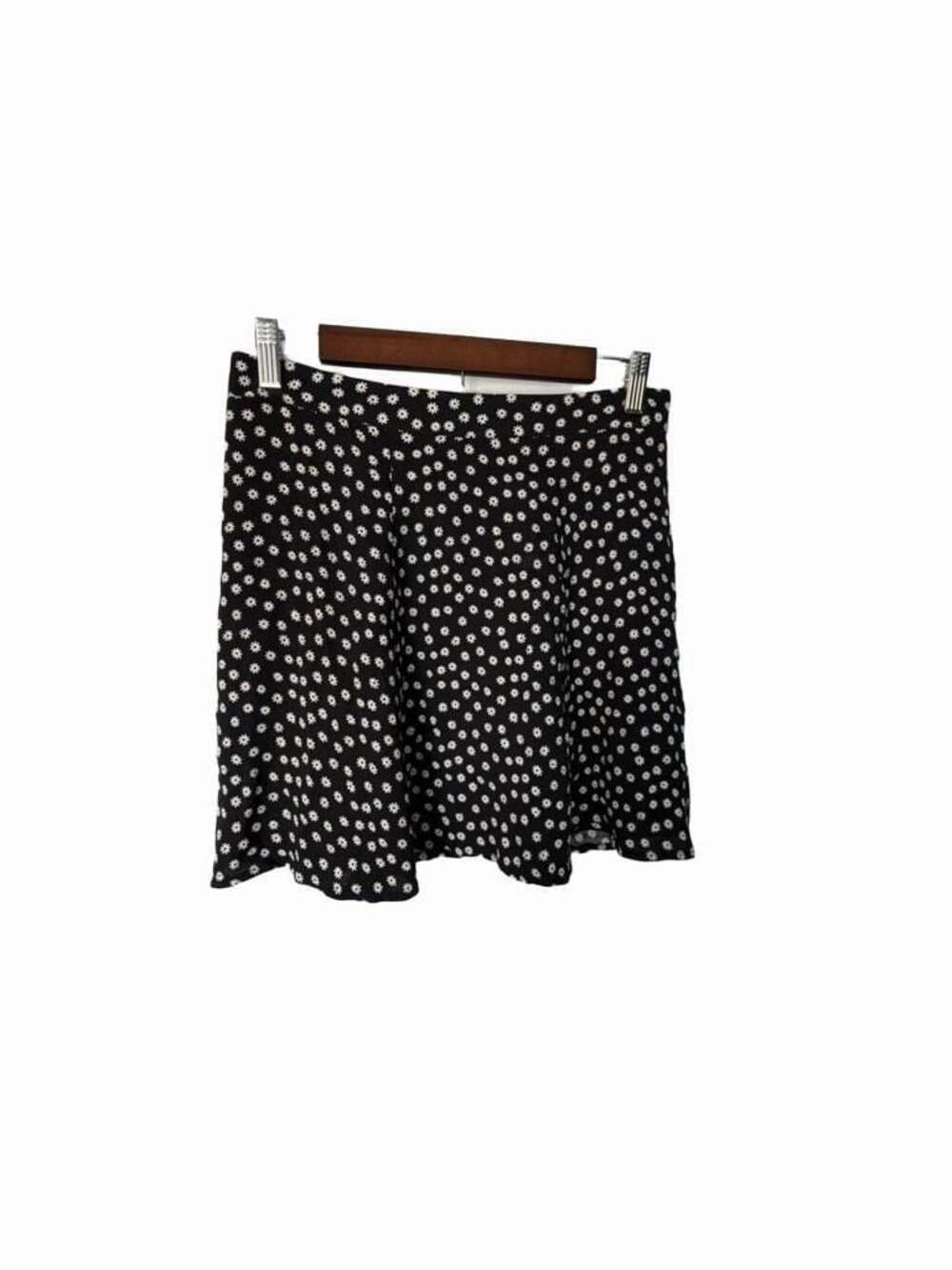 Reformation Linen Mini Skirt New condition_138